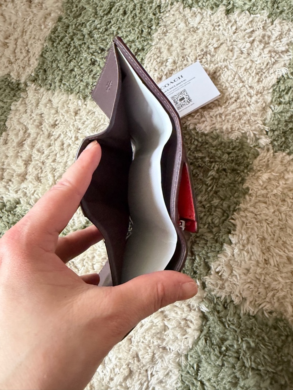 Coach 🌺 Tri-Fold Wallet - Picture 5 of 6